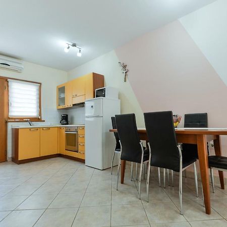 Lumbre Apartment Tar-Vabriga Exterior foto